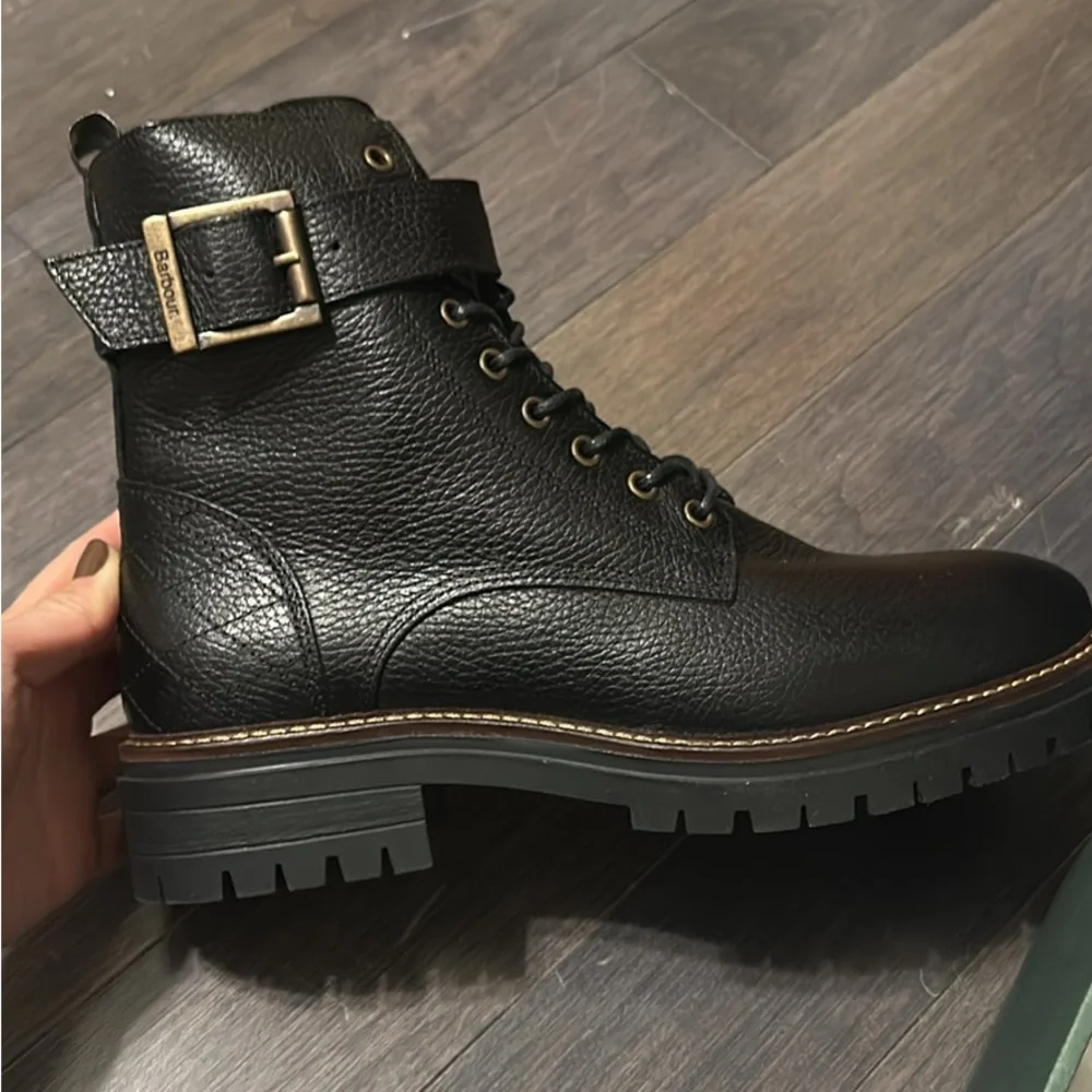 Barbour Heidi Combat boots Women’s BRAND NEW - Picture 2 of 4